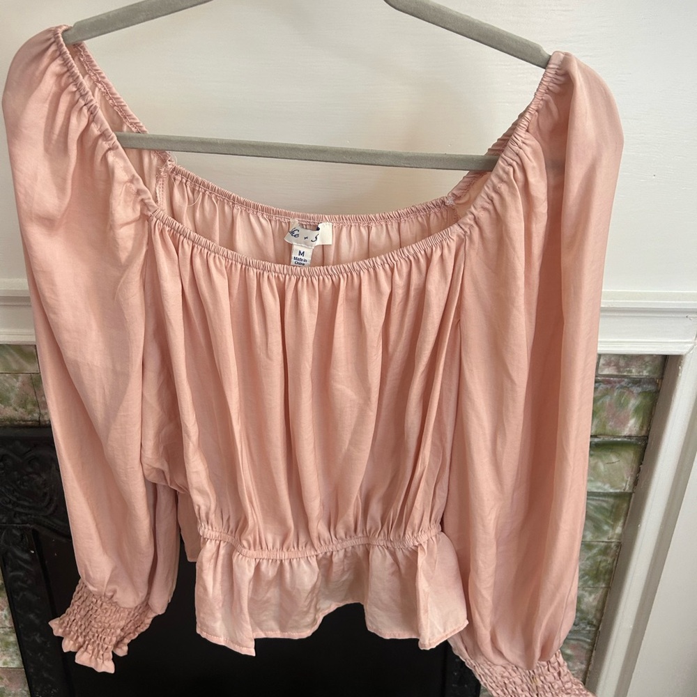 Lightly worn cute pink top